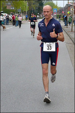 Reinhard Conen beim Golddorf-Lauf 2009